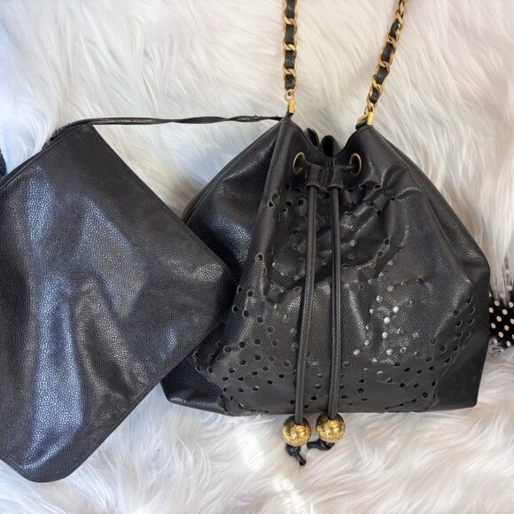 Authentic CHANEL perforated bucket black leather with pouch - Picture 1 of 14